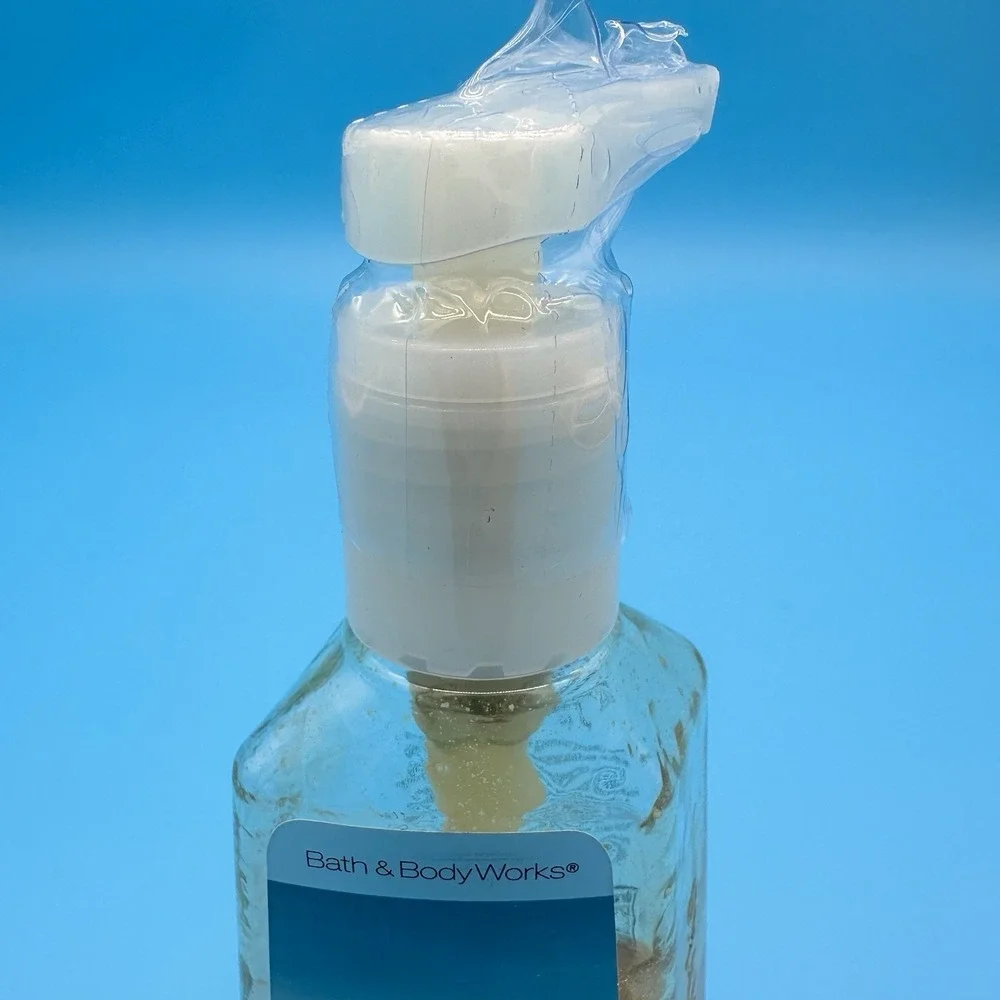 Bath & Body Works‎ Island Nectar Anti-Bacterial Deep Cleansing Hand Soap Sealed